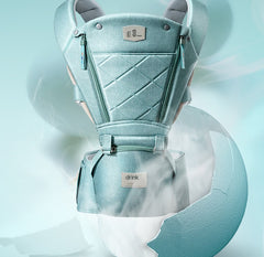 Chic Bear Cub Baby Hip Carrier
